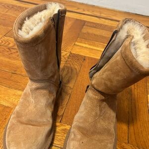 UGG Chestnut Classic Boots